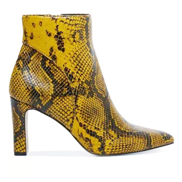 Sexy Bold Steven Steve Madden x Anthro Booties - Picture 3 of 6